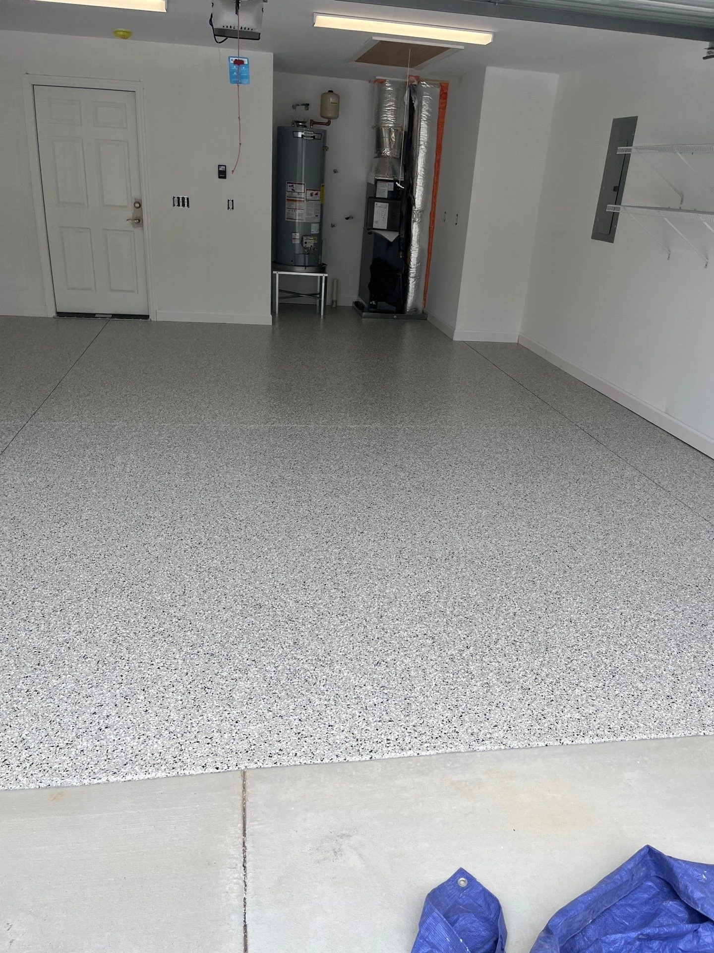 Nashville Garage Floor: Cabin Fever Flake Finish! Garage Floor Coating Nashville Tennessee