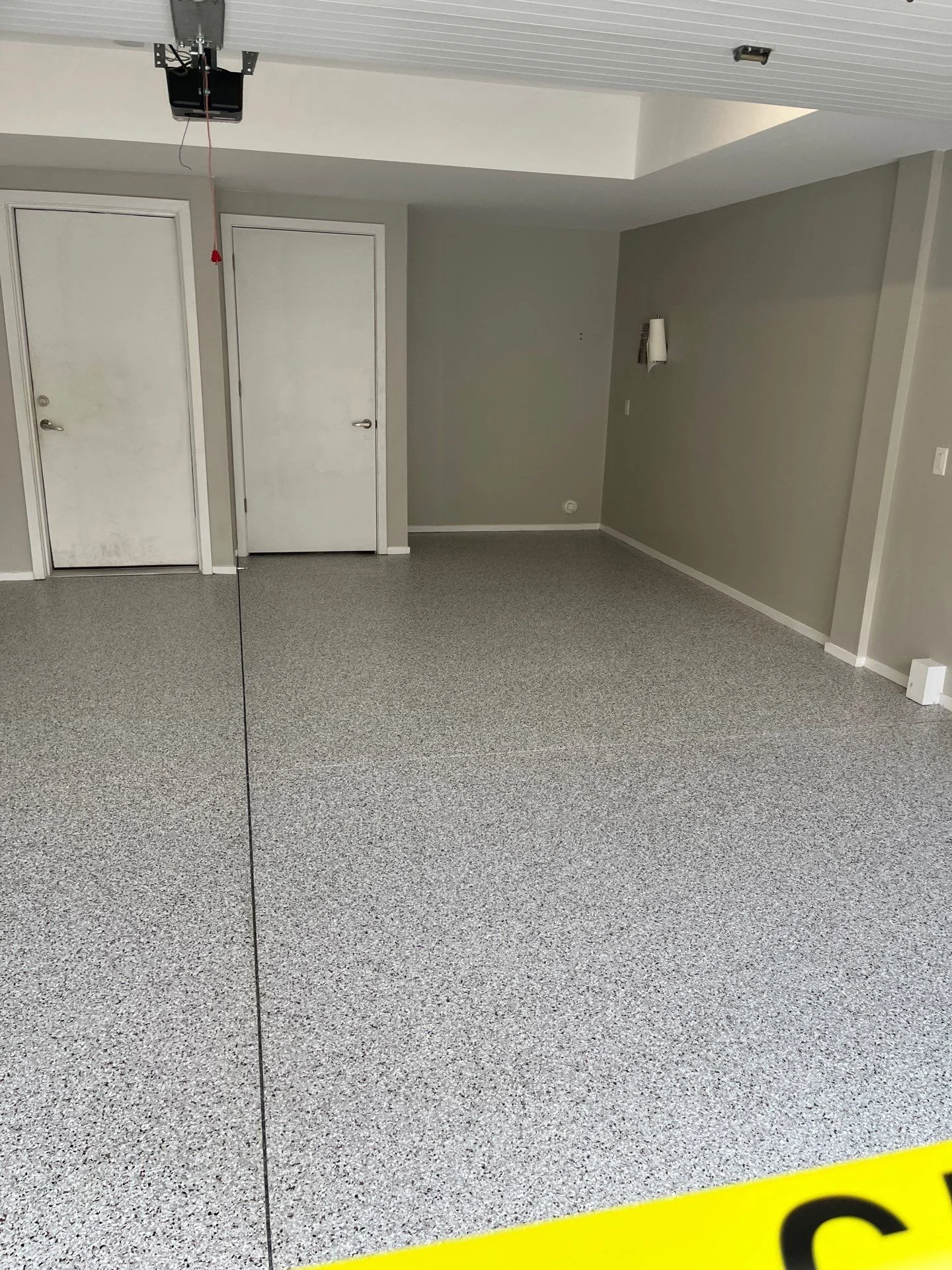 Nashville Garage Floor Coating: Flake-Coyote by My Garage Floor Guys Nashville Garage Floor Coating: Flake-Coyote by My Garage Floor Guys